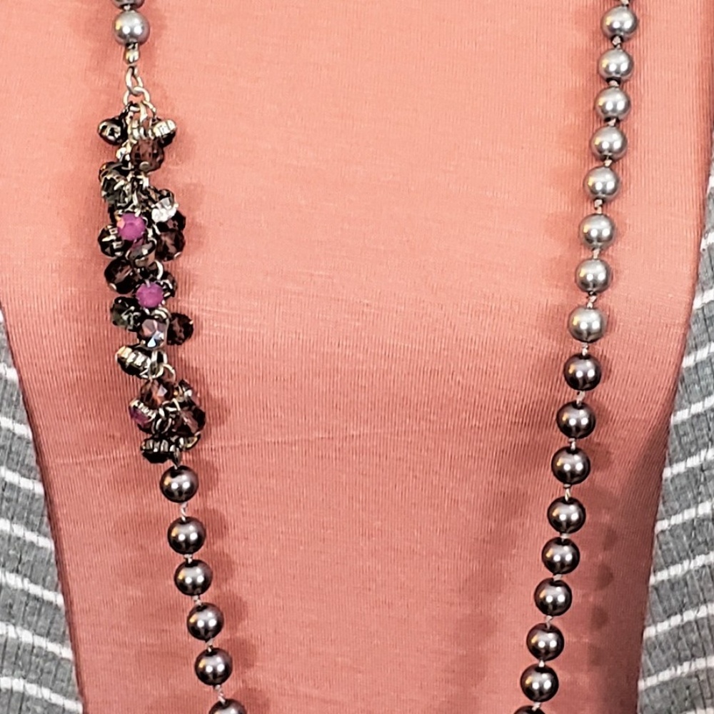 NWT RSVP Long Gray & Dark Purple Beaded Necklace - Picture 3 of 3
